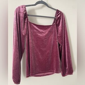 Brand New with Tags - Elegant GAP Purple Velvet Top - Size M